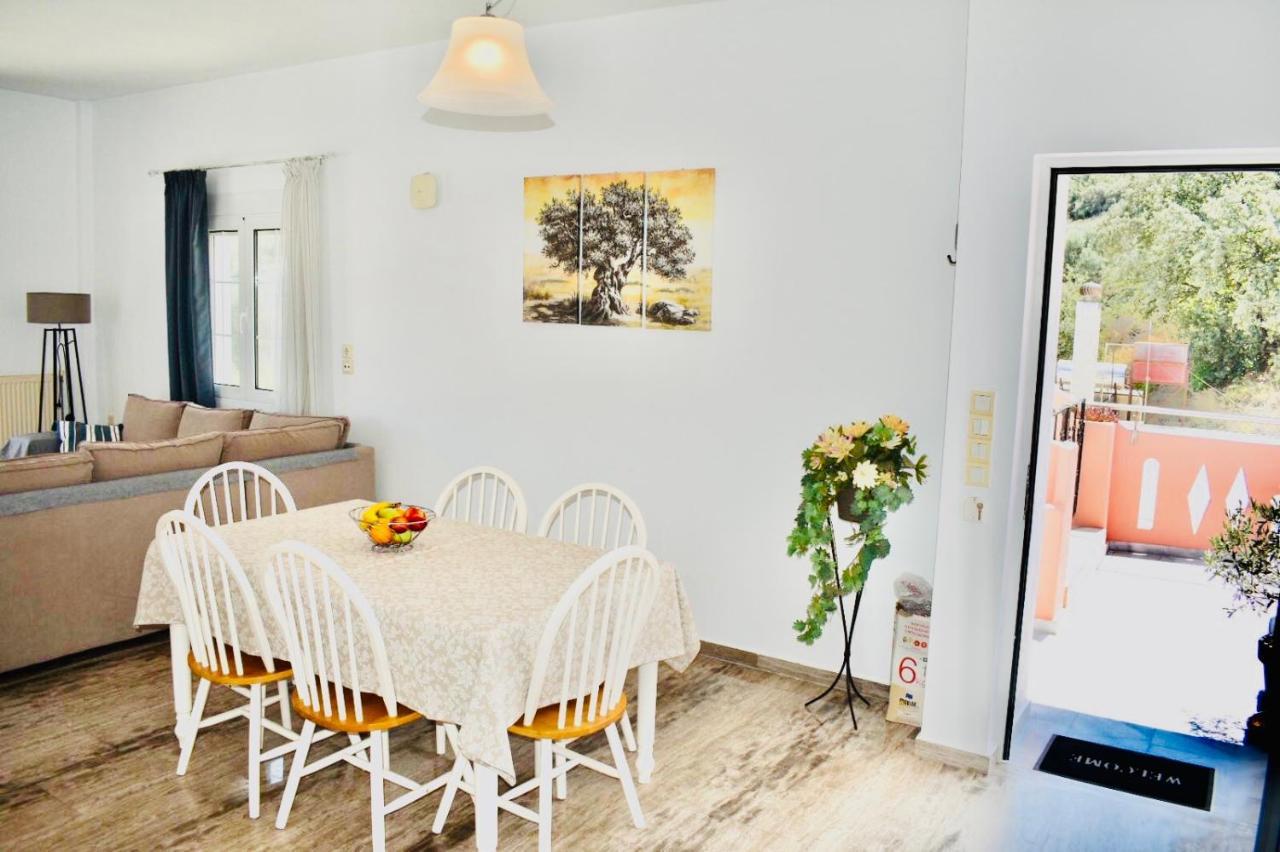 Cozy Renovated Apartment "Filoxenia" Kato Daratso Exterior photo
